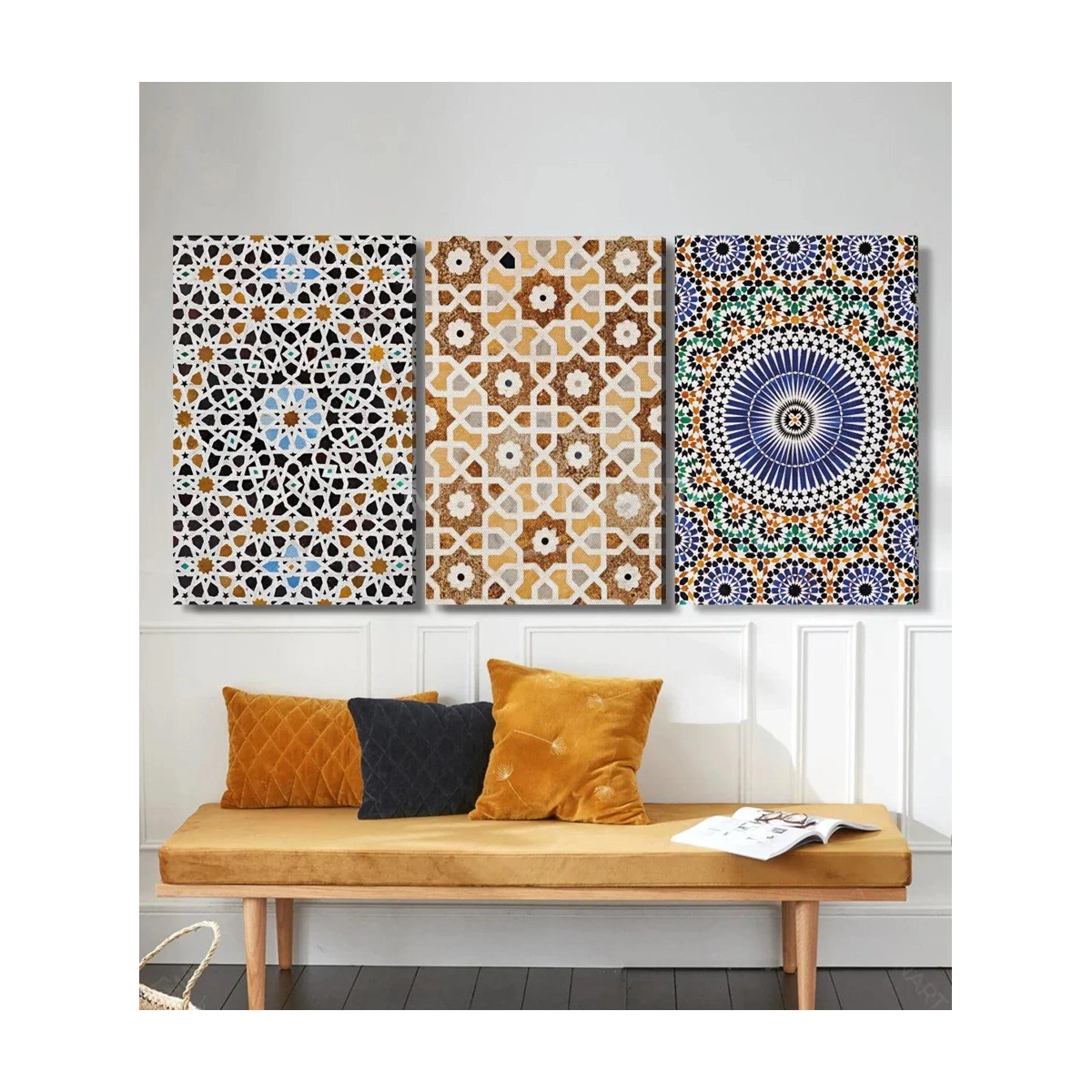 12_portes_multicolores_tableau_seul Tableau Collection de Portes Marocaines – Image 1